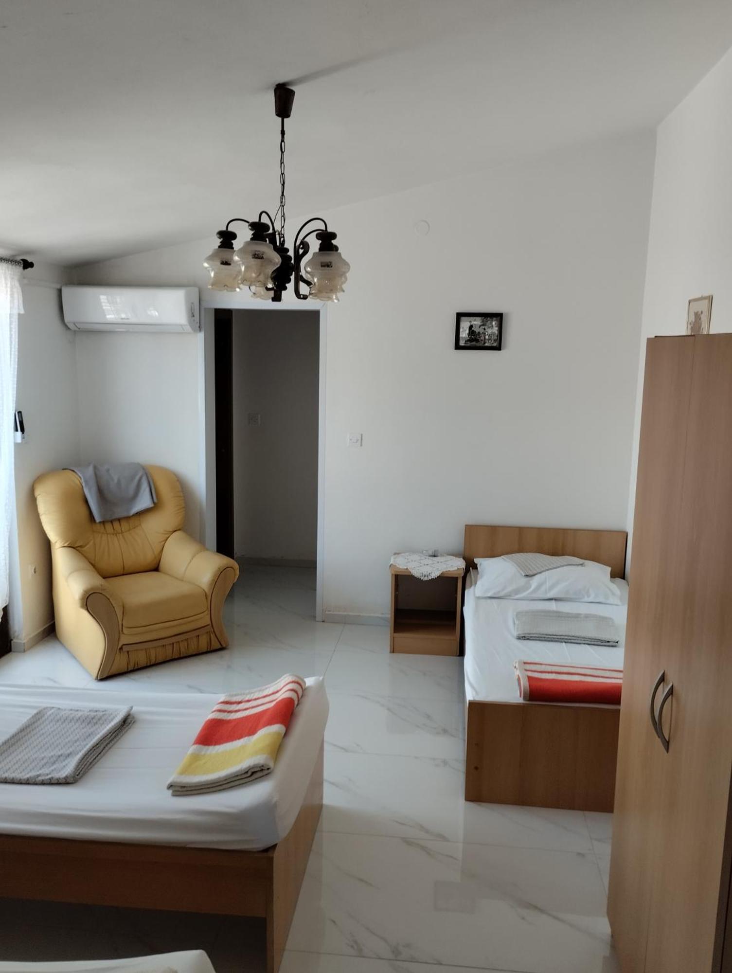 Braco Apartments By The Sea With A Sea View Žaborić Extérieur photo
